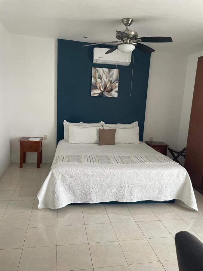 Hotel Real Villa Villa Corona Екстериор снимка