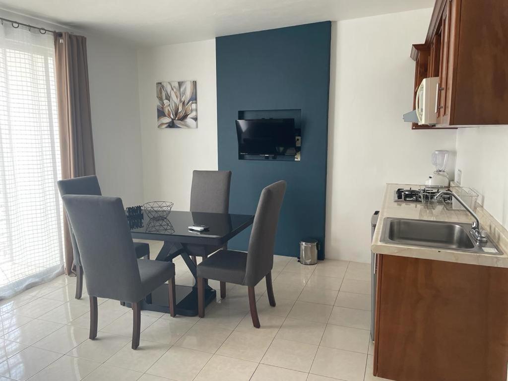 Hotel Real Villa Villa Corona Екстериор снимка